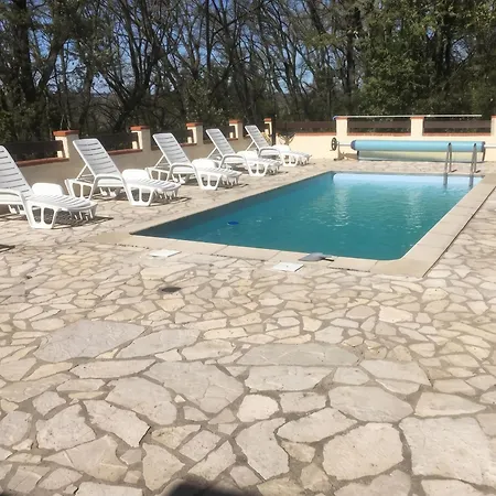 Villa De Charme à Avec Piscine Privée